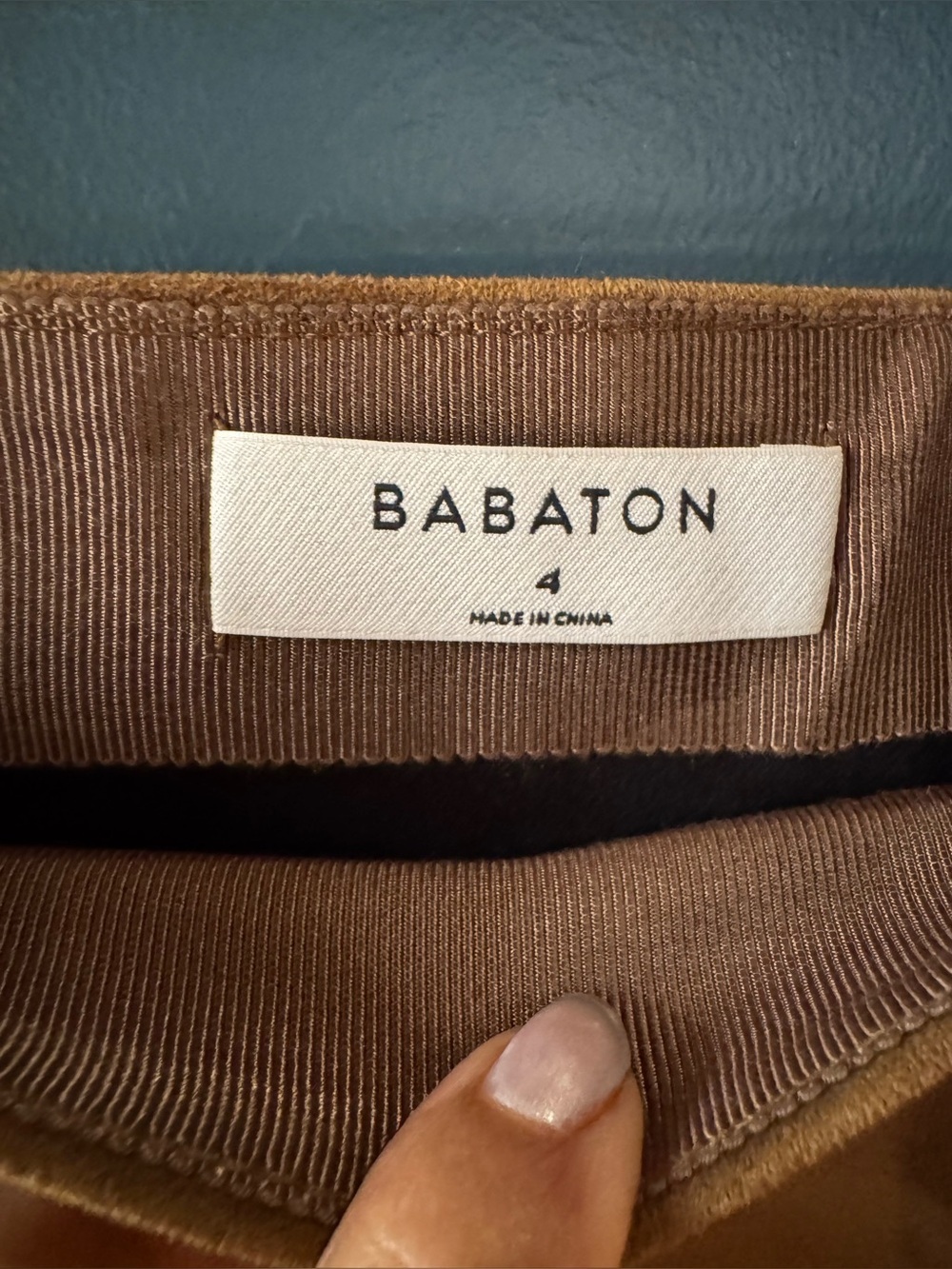 Aritzia Babaton Hopper Faux Suede Brown Mini Skirt 4 - Picture 6 of 7